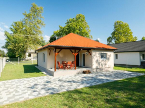 Holiday Home Honey by Interhome